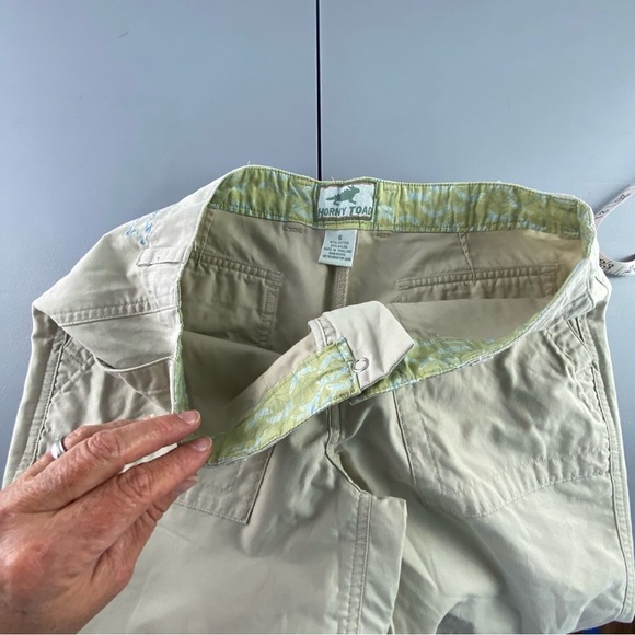 Horny Toad khaki embroidered surf print peddle pushers, 6 - Picture 8 of 15